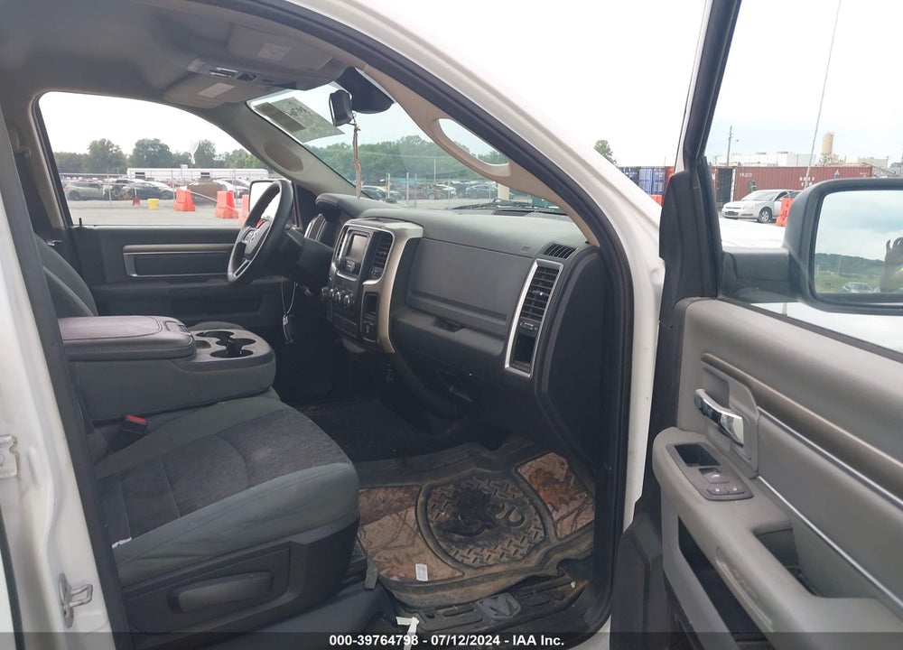 2015 RAM 1500 SLT VIN: 1C6RR7GTXFS564748