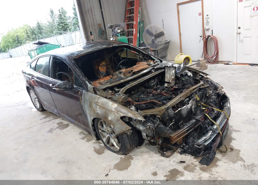 2013 FORD FUSION SE VIN: 3FA6P0HRXDR247014