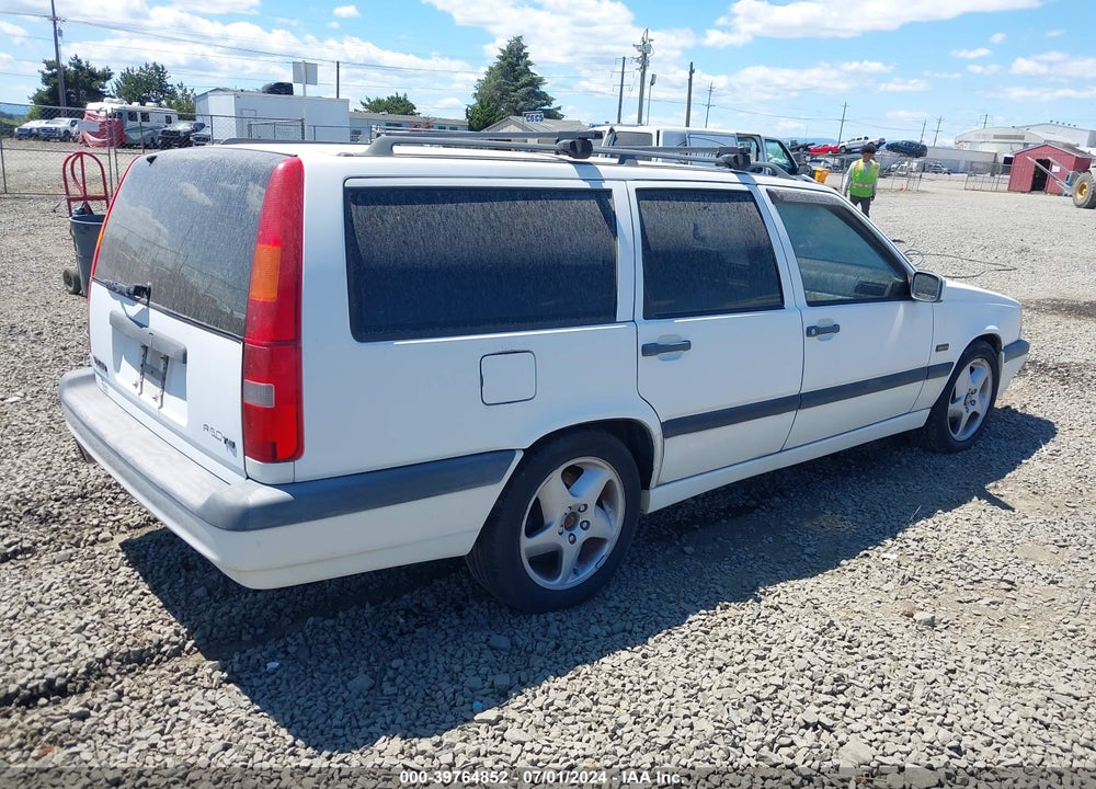 1997 VOLVO 850 T5 VIN: YV1LW572XV2314910