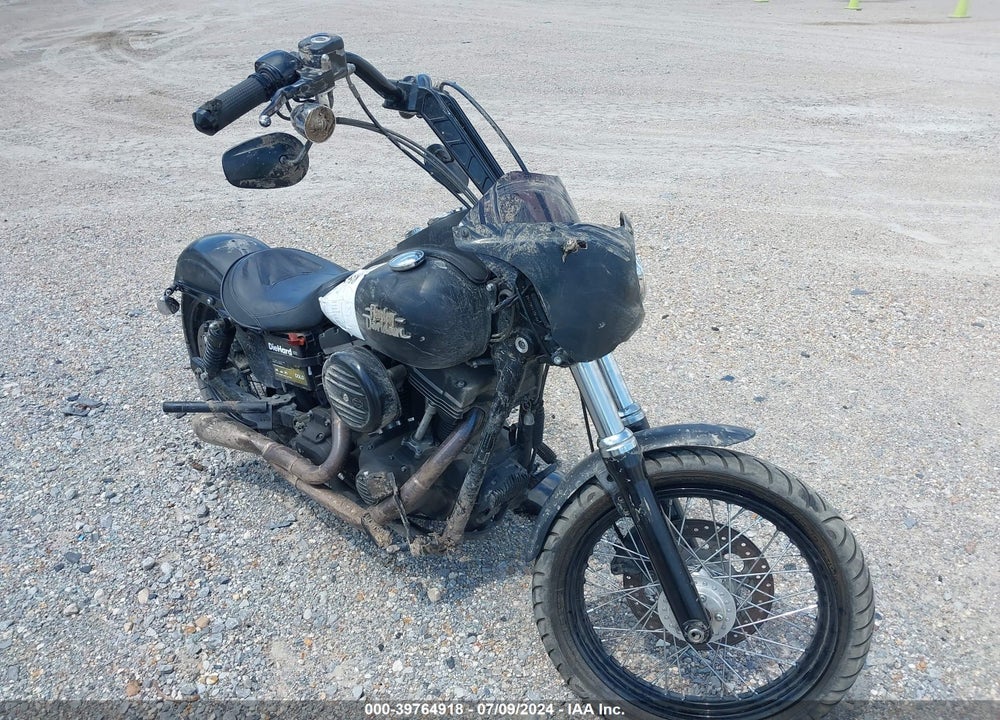 2013 HARLEY-DAVIDSON FXDB DYNA STREET BOB VIN: 1HD1GX410DC318618