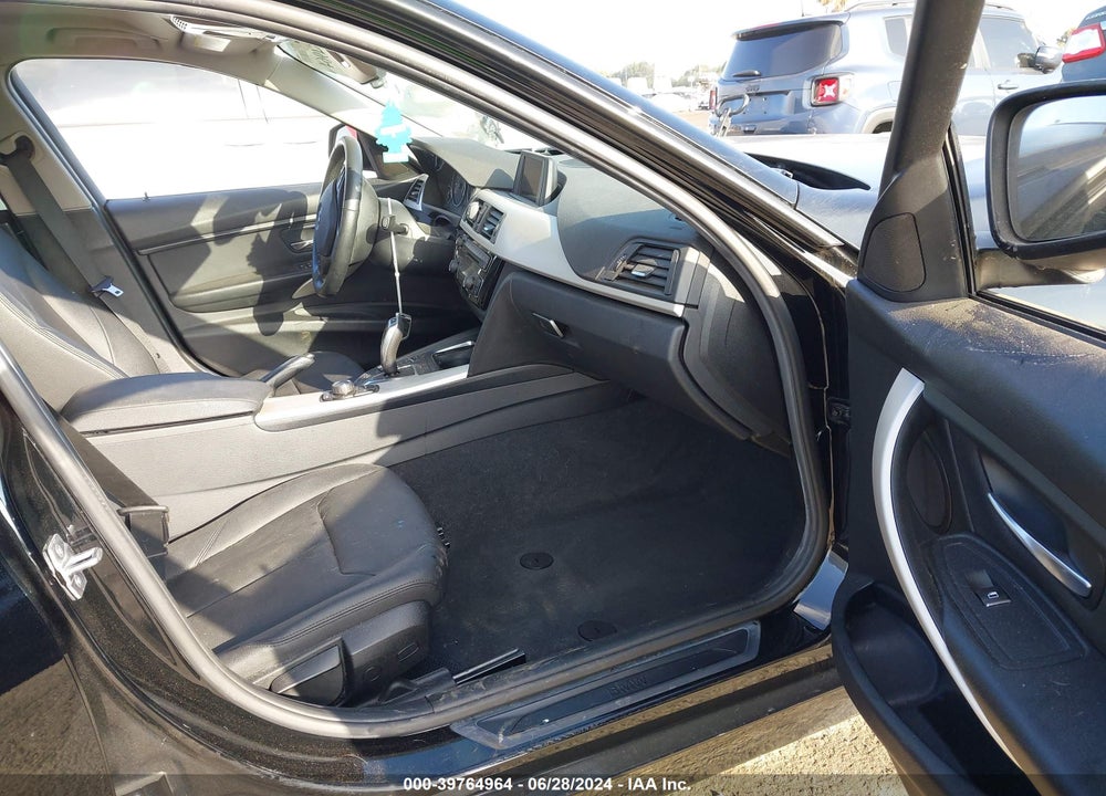 2016 BMW 320I VIN: WBA8E1G5XGNT34137