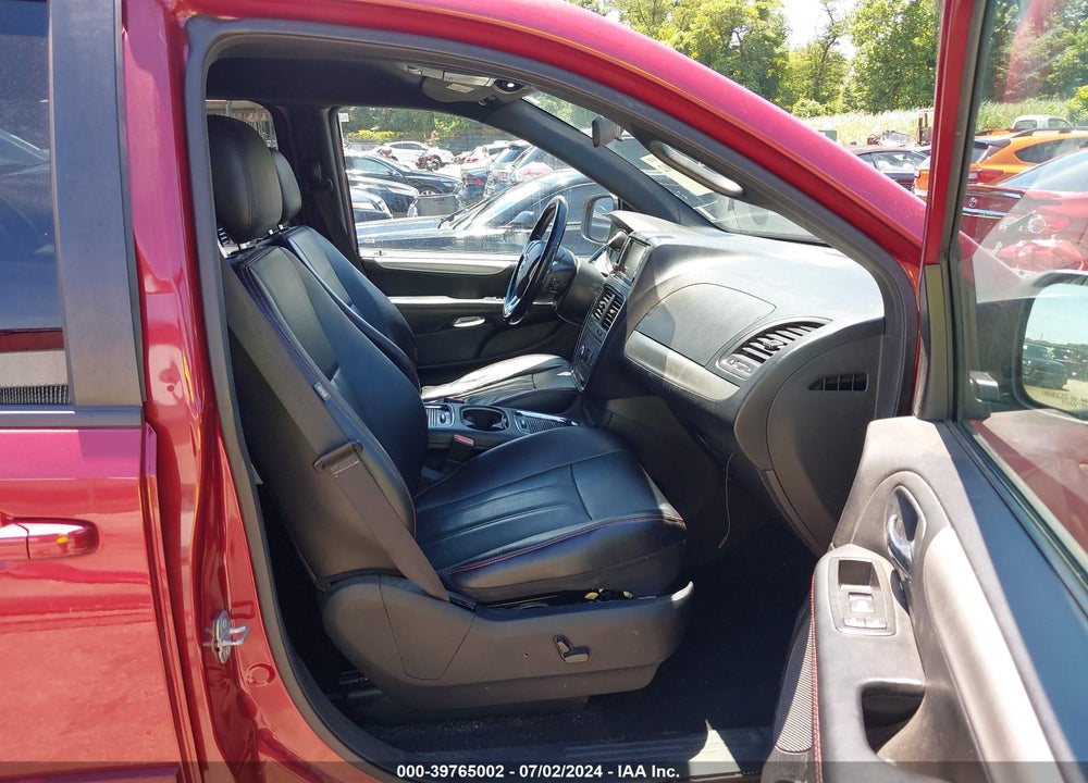 2015 DODGE GRAND CARAVAN R/T VIN: 2C4RDGEG4FR567045