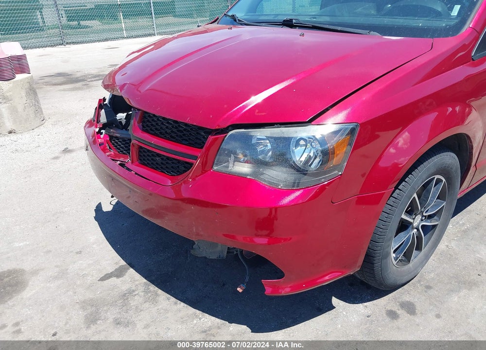 2015 DODGE GRAND CARAVAN R/T VIN: 2C4RDGEG4FR567045