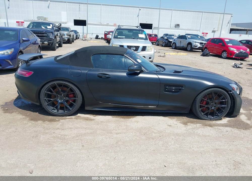 2018 MERCEDES-BENZ AMG GT VIN: WDDYK7HA6JA014263