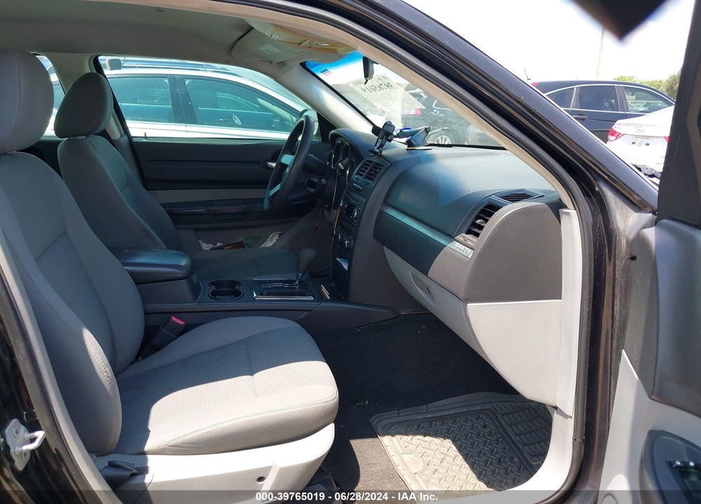 2008 DODGE CHARGER VIN: 2B3KA43R78H108521