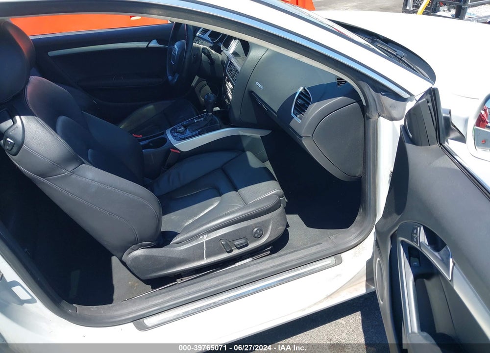 2012 AUDI A5 2.0T PREMIUM VIN: WAULFAFRXCA004771