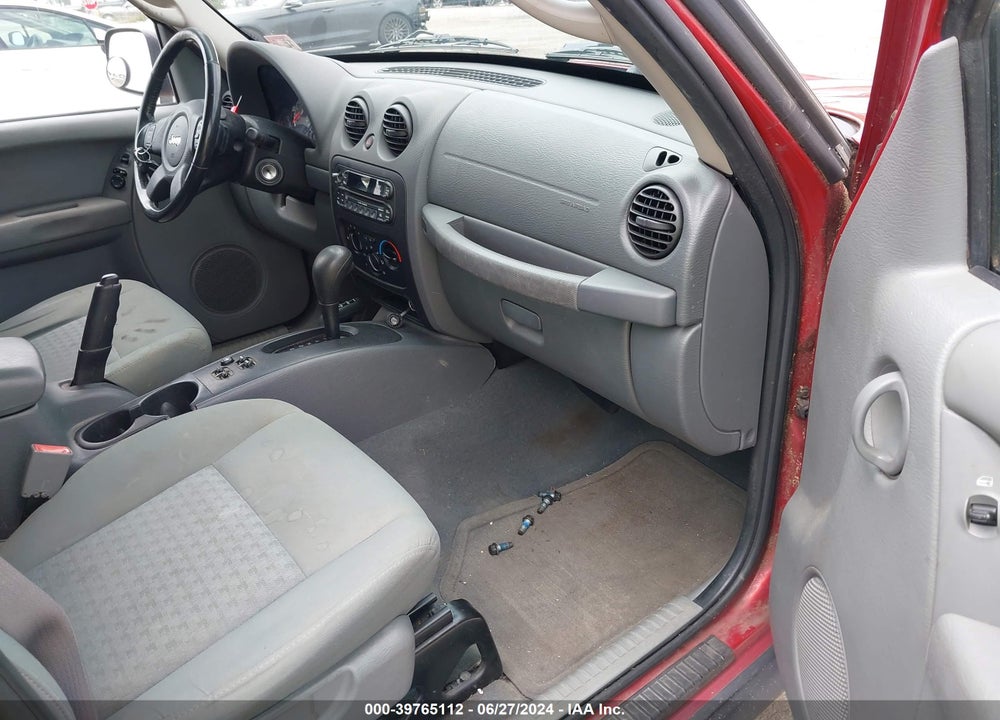 2005 JEEP LIBERTY SPORT VIN: 1J4GL48525W681368