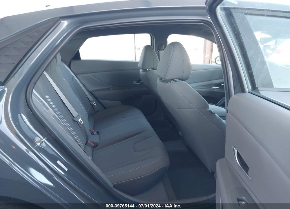 2024 HYUNDAI ELANTRA SEL VIN: KMHLM4DG5RU778263