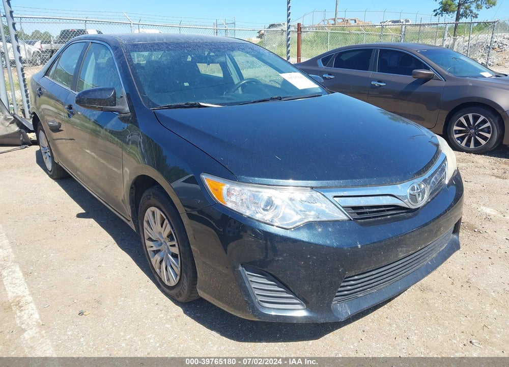 2013 TOYOTA CAMRY LE VIN: 4T1BF1FK8DU697384