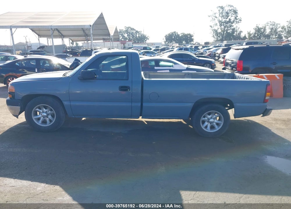 2002 GMC SIERRA 1500 SL VIN: 1GTEC14V72Z159685