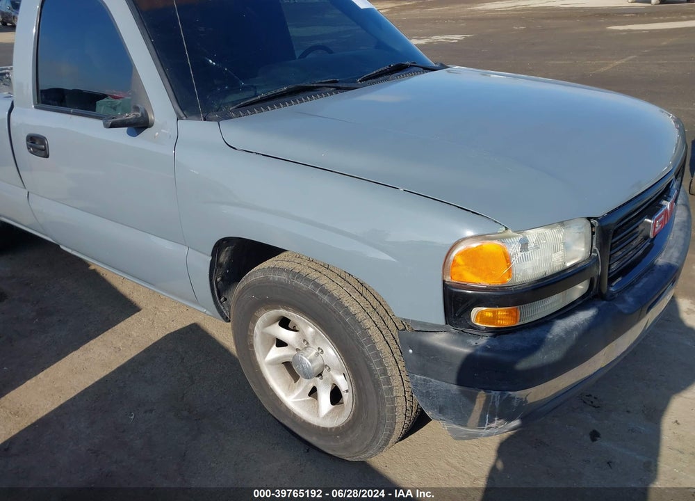 2002 GMC SIERRA 1500 SL VIN: 1GTEC14V72Z159685