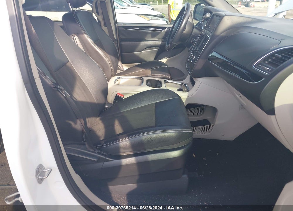 2019 DODGE GRAND CARAVAN SXT VIN: 2C4RDGCG5KR542538