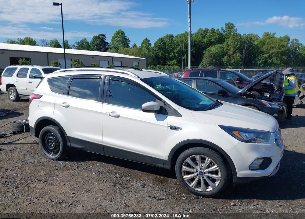 2017 FORD ESCAPE TITANIUM VIN: 1FMCU0JD8HUB35391
