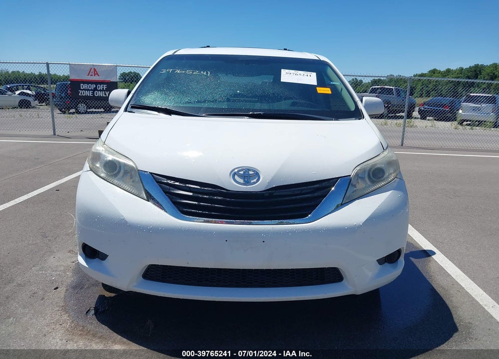 2011 TOYOTA SIENNA LE V6 VIN: 5TDKK3DC1BS175964