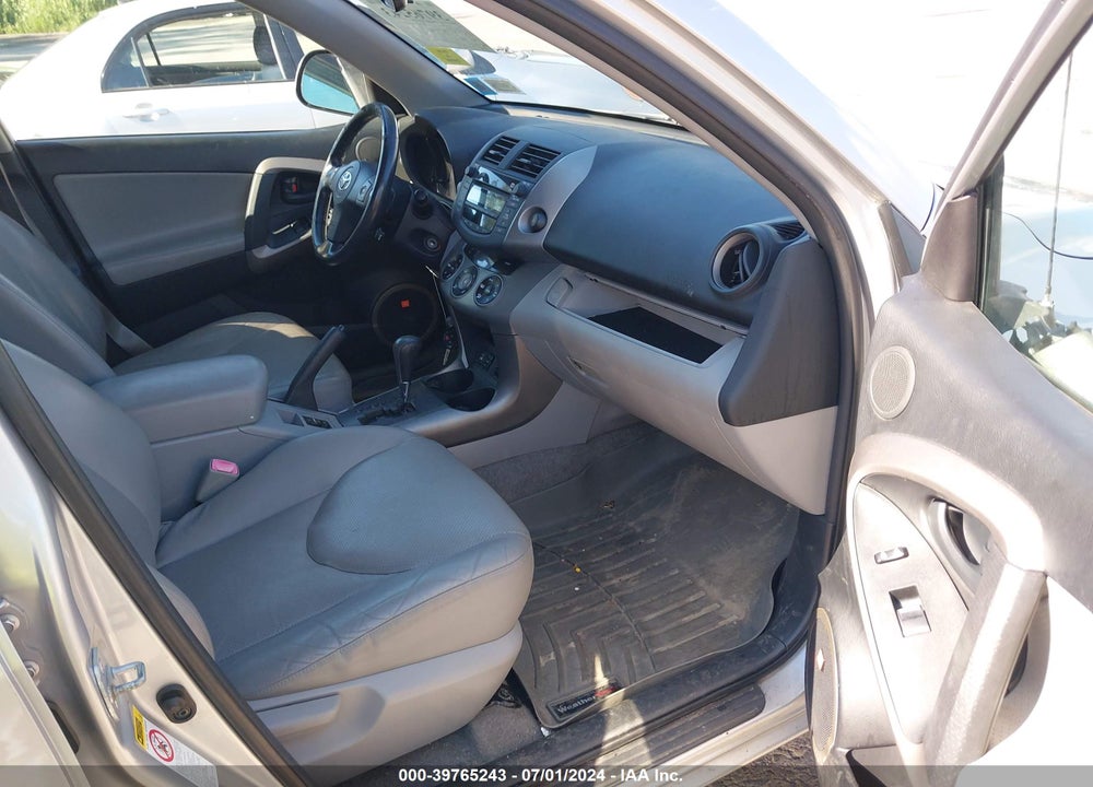 2008 TOYOTA RAV4 LIMITED V6 VIN: JTMBK31V186044144