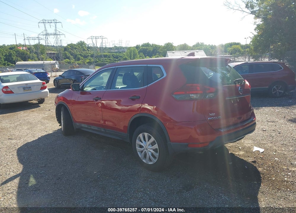2017 NISSAN ROGUE S VIN: 5N1AT2MV0HC876201