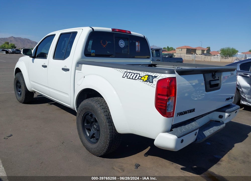 2018 NISSAN FRONTIER PRO-4X VIN: 1N6AD0EV3JN747199
