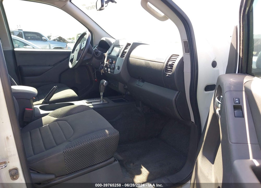 2018 NISSAN FRONTIER PRO-4X VIN: 1N6AD0EV3JN747199