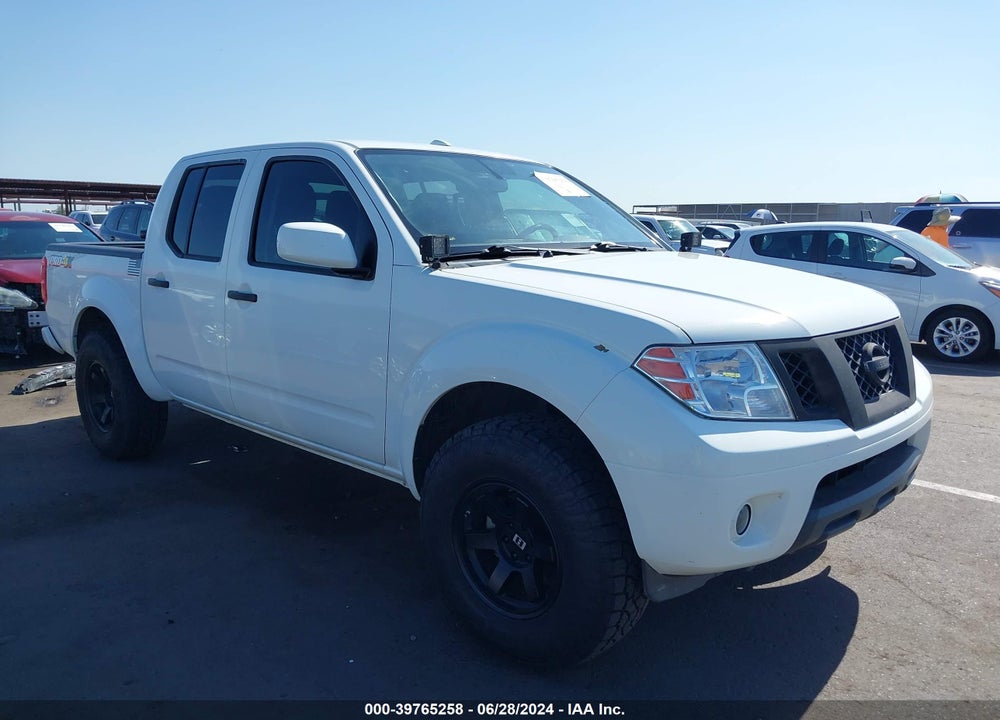 2018 NISSAN FRONTIER PRO-4X VIN: 1N6AD0EV3JN747199