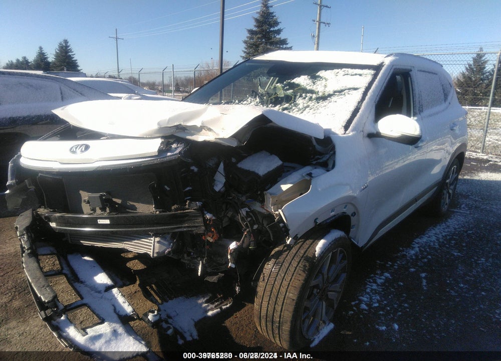 2021 KIA SELTOS SX TURBO VIN: KNDETCA24M7183320