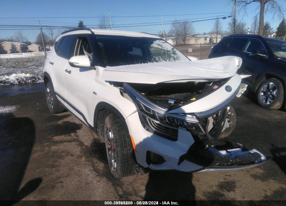 2021 KIA SELTOS SX TURBO VIN: KNDETCA24M7183320