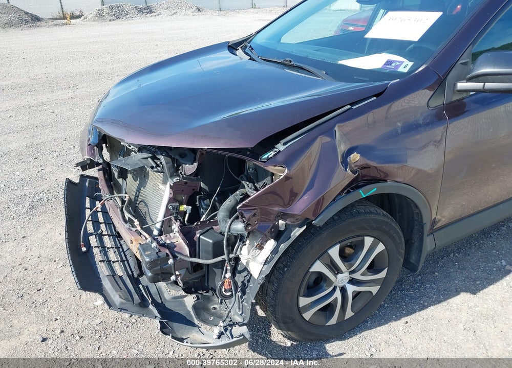 2018 TOYOTA RAV4 LE VIN: 2T3BFREV4JW770442