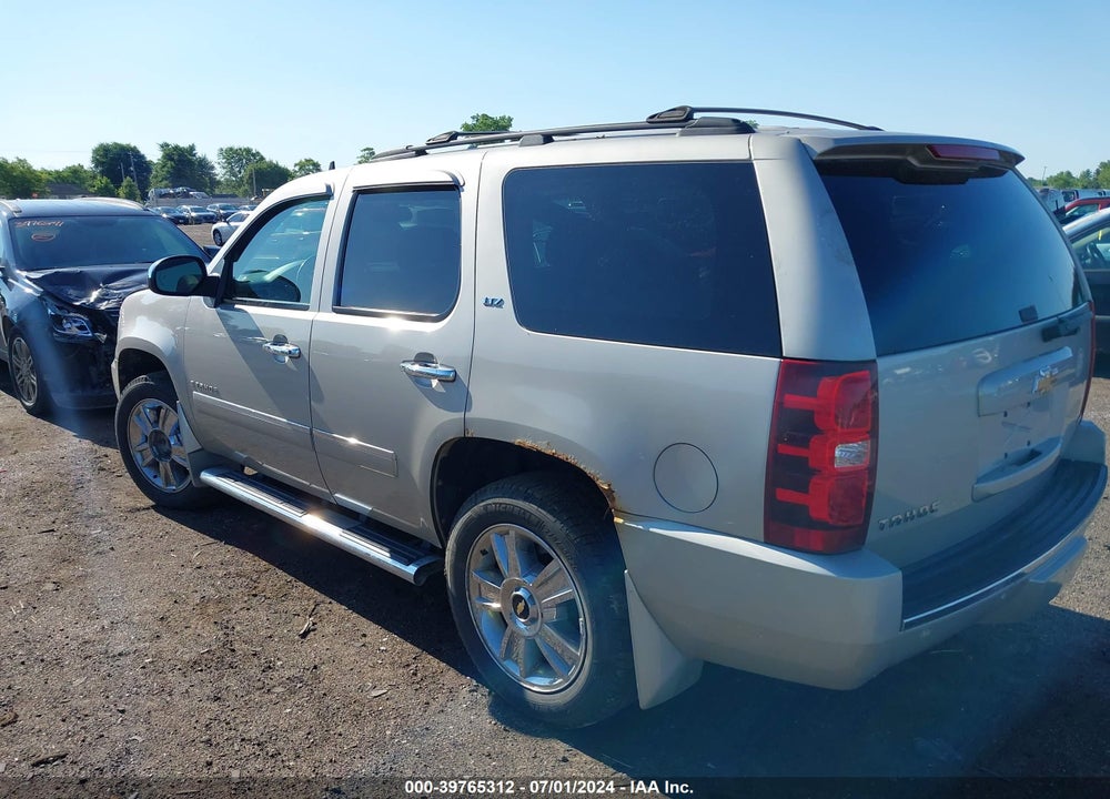 2009 CHEVROLET TAHOE LS VIN: 1GNFK13079R230530