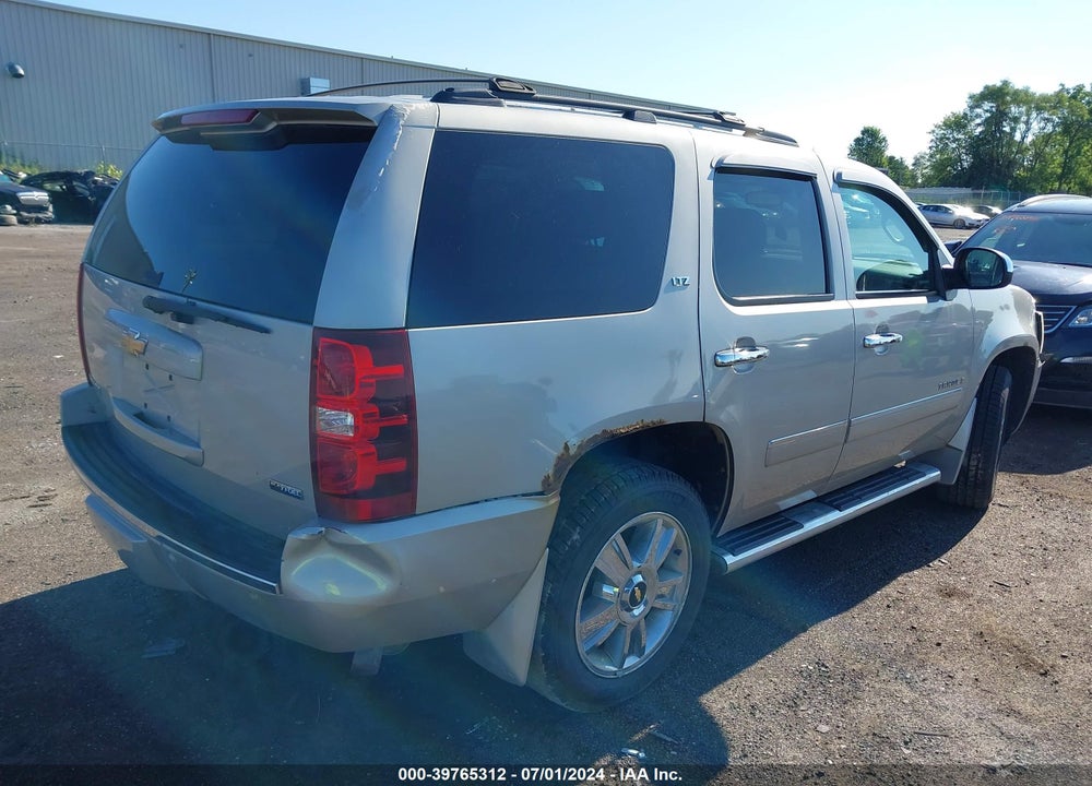 2009 CHEVROLET TAHOE LS VIN: 1GNFK13079R230530