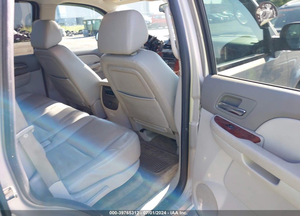 2009 CHEVROLET TAHOE LS VIN: 1GNFK13079R230530