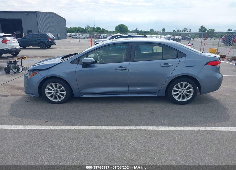 2020 TOYOTA COROLLA LE VIN: JTDHPRAEXLJ102837