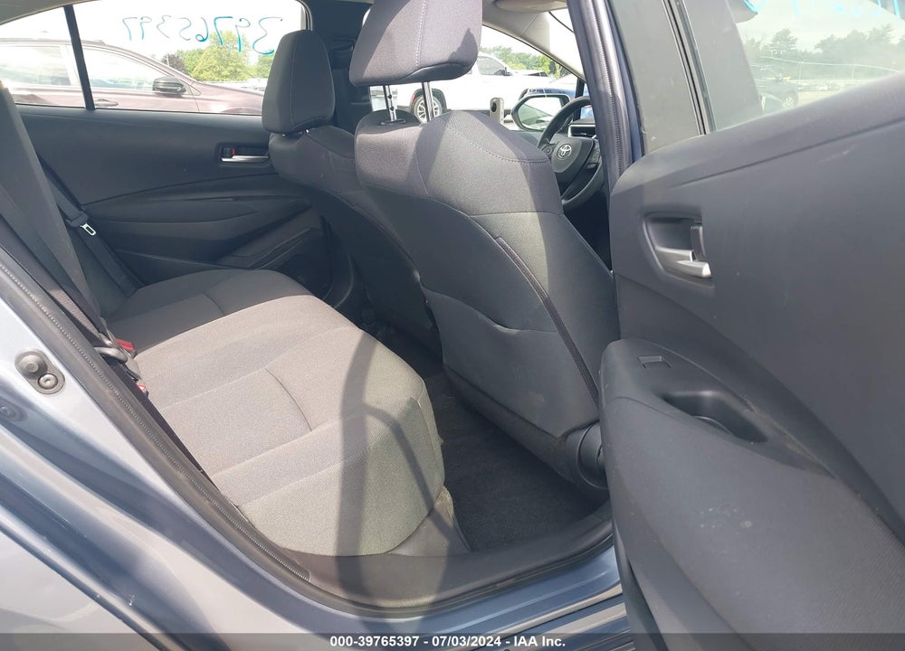 2020 TOYOTA COROLLA LE VIN: JTDHPRAEXLJ102837