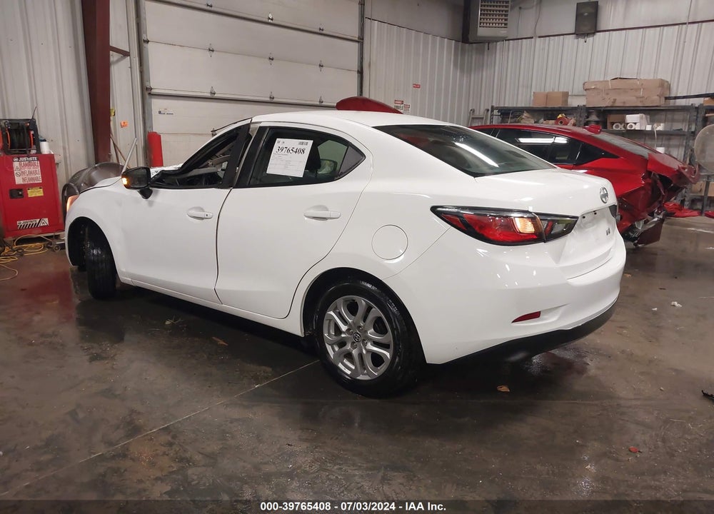 2016 SCION IA VIN: 3MYDLBZV3GY102803