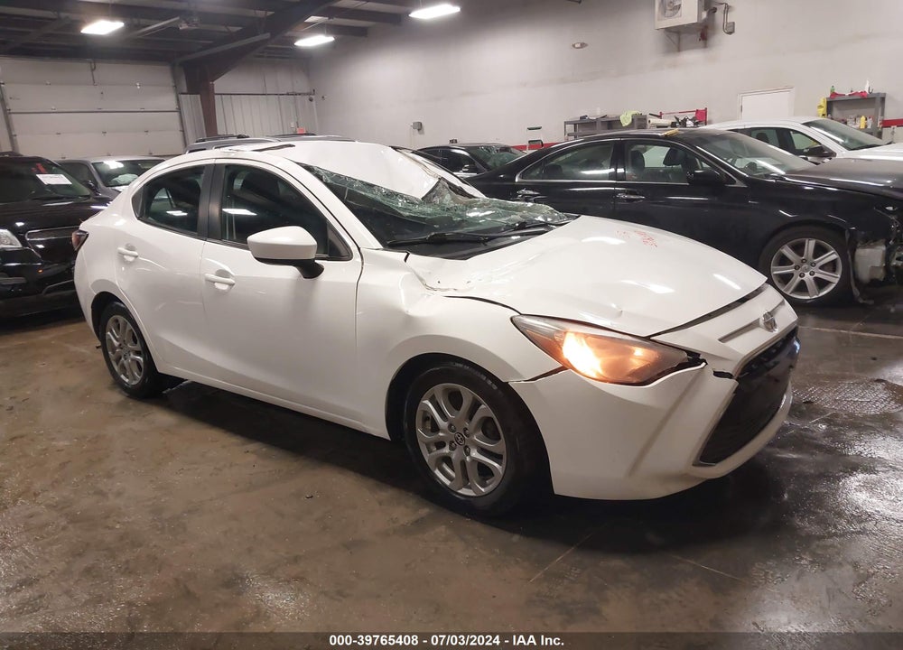 2016 SCION IA VIN: 3MYDLBZV3GY102803