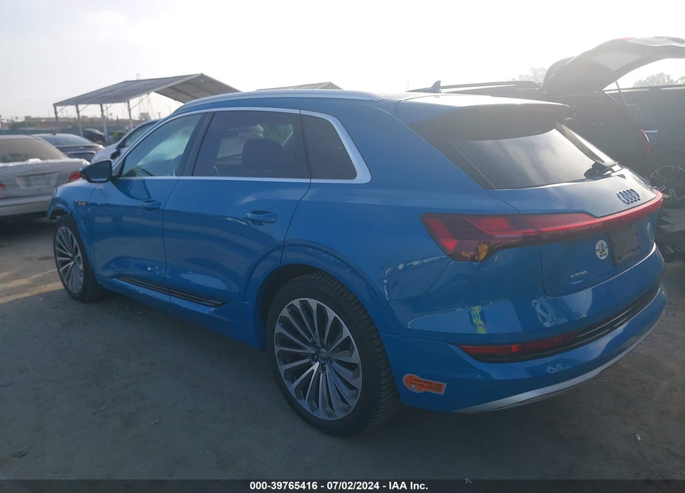 2019 AUDI E-TRON PREMIUM PLUS VIN: WA1VAAGE9KB021019