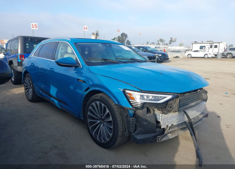 2019 AUDI E-TRON PREMIUM PLUS VIN: WA1VAAGE9KB021019