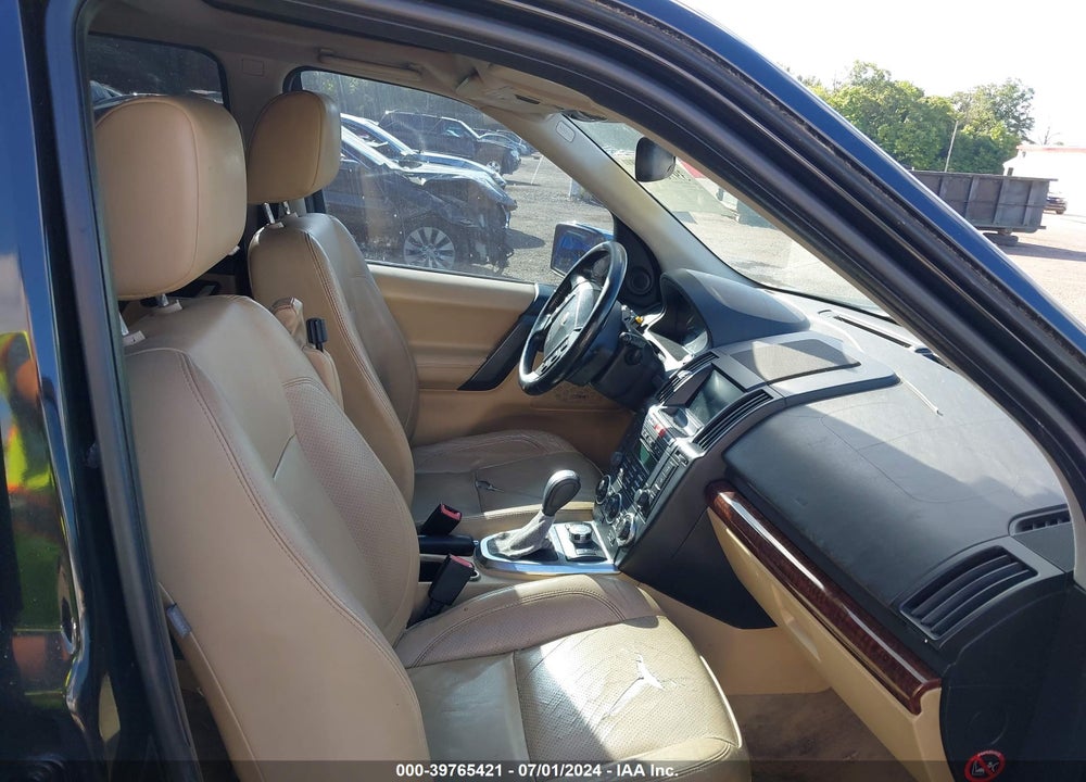 2008 LAND ROVER LR2 HSE VIN: SALFT24N78H090482