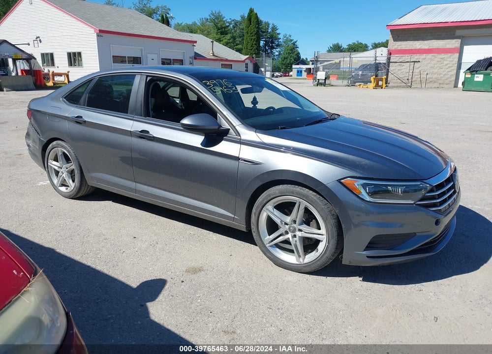 2019 VOLKSWAGEN JETTA 1.4T SEL VIN: 3VWE57BUXKM081019