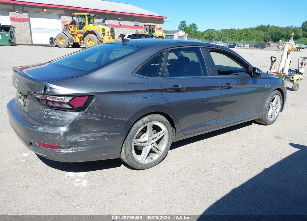 2019 VOLKSWAGEN JETTA 1.4T SEL VIN: 3VWE57BUXKM081019