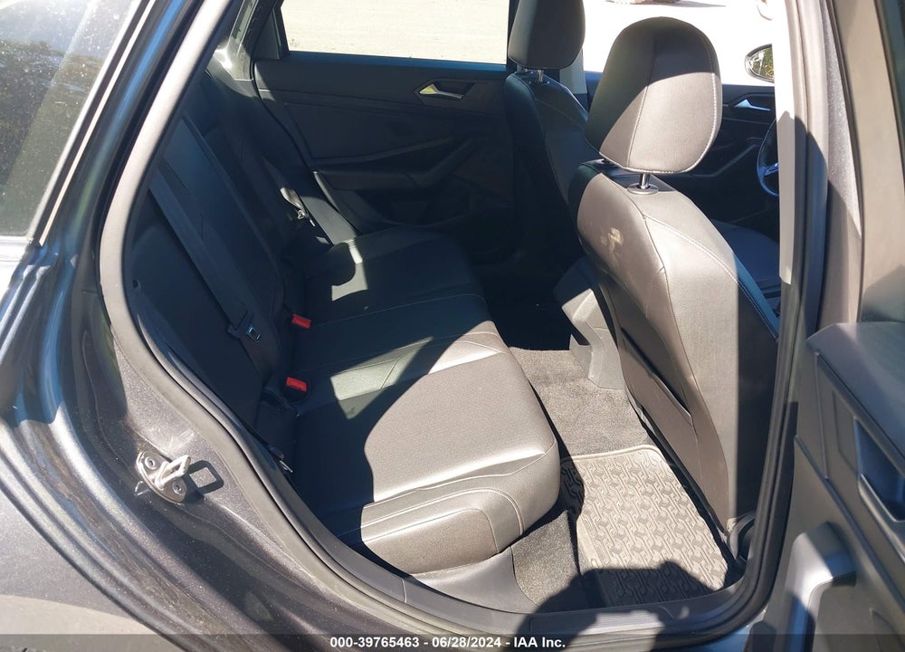 2019 VOLKSWAGEN JETTA 1.4T SEL VIN: 3VWE57BUXKM081019