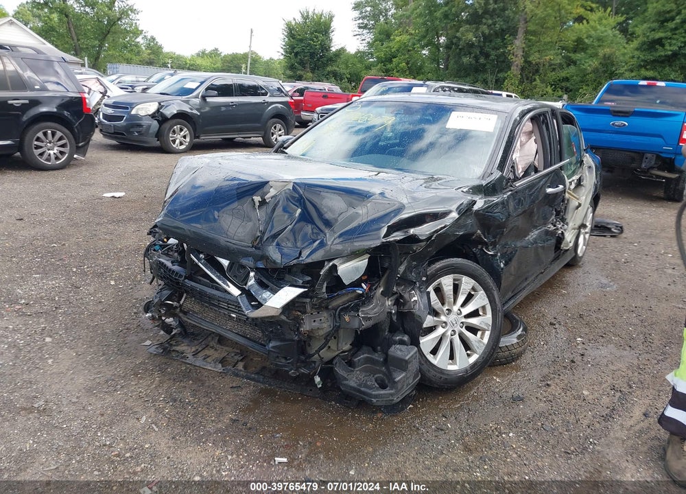 2013 HONDA ACCORD EX-L VIN: 1HGCR2F88DA083075