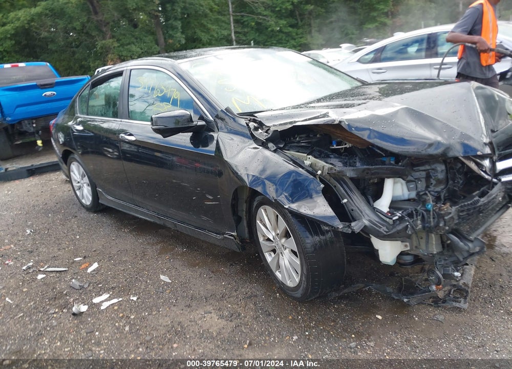 2013 HONDA ACCORD EX-L VIN: 1HGCR2F88DA083075