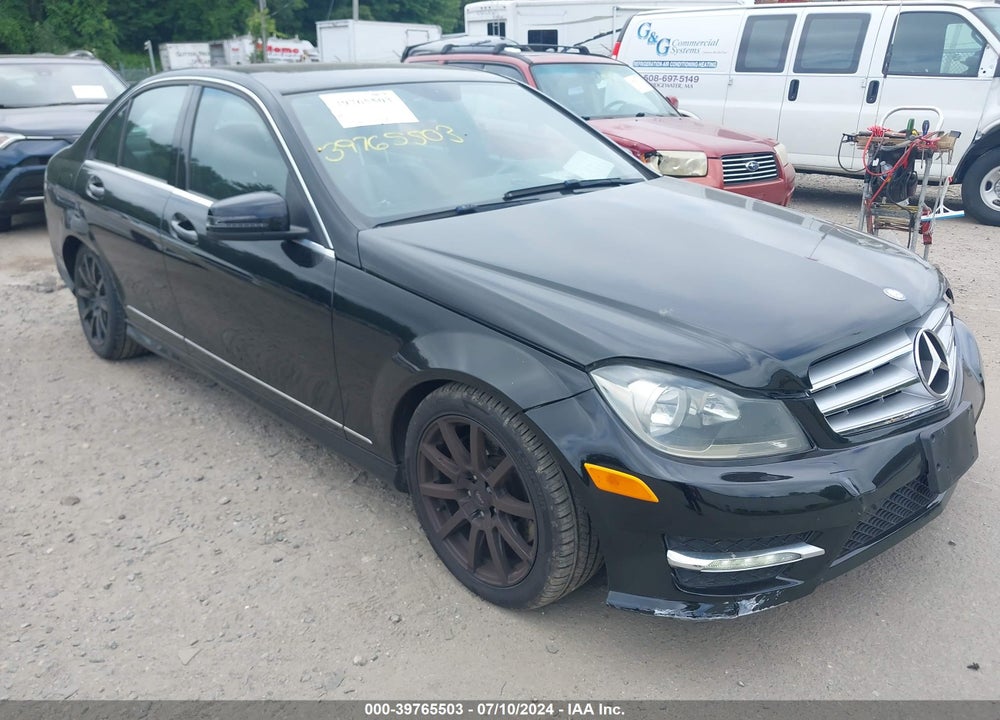 2014 MERCEDES-BENZ C 300 LUXURY 4MATIC/SPORT 4MATIC VIN: WDDGF8AB7ER313907