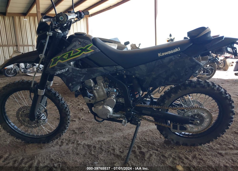 2021 KAWASAKI KLX300 D VIN: ML5LXBD14MDA07021