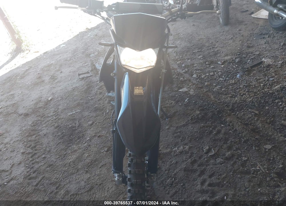 2021 KAWASAKI KLX300 D VIN: ML5LXBD14MDA07021