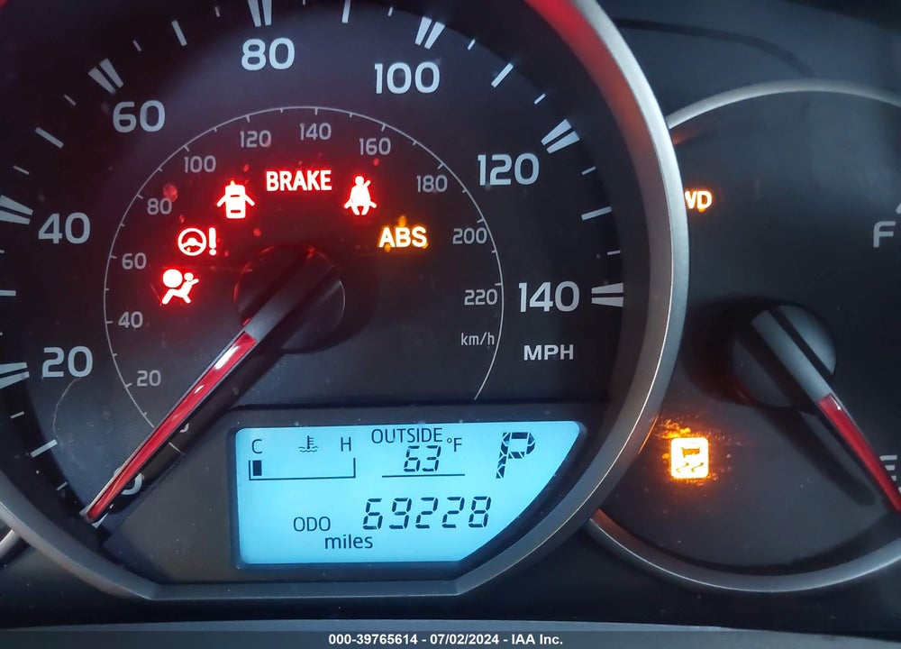 2016 TOYOTA RAV4 LE VIN: 2T3BFREV0GW536355