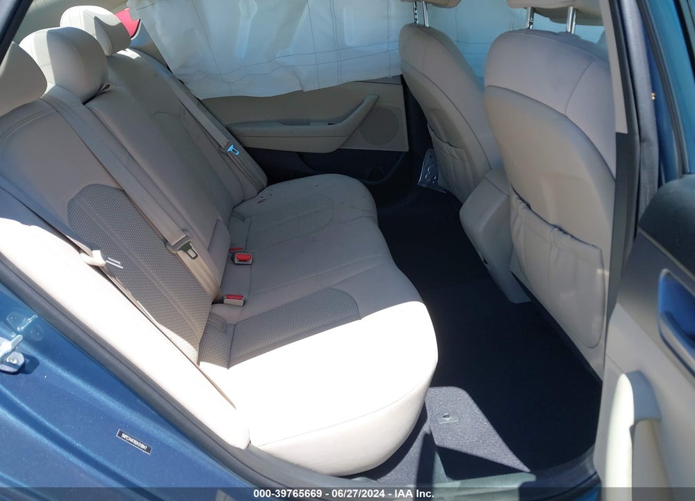 2016 HYUNDAI SONATA SE VIN: 5NPE24AF8GH319847