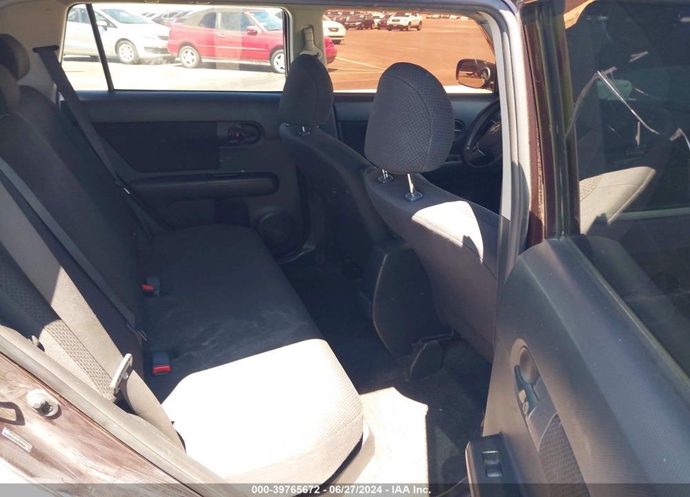 2009 SCION XB VIN: JTLKE50E791073025