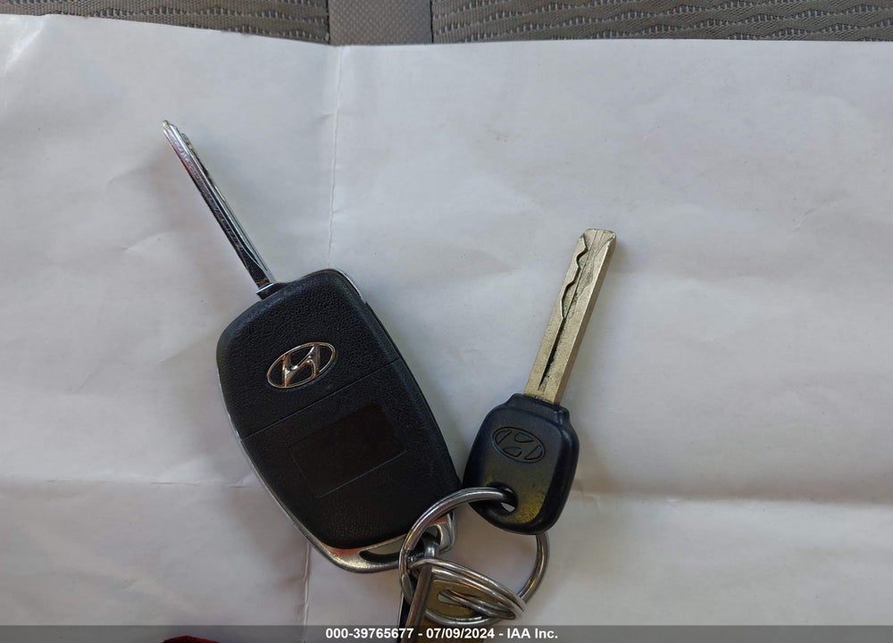 2017 HYUNDAI SONATA SE VIN: 5NPE24AF3HH579039