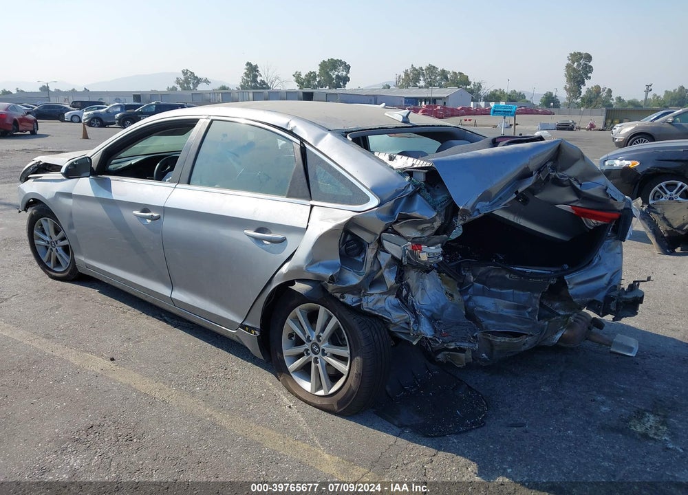 2017 HYUNDAI SONATA SE VIN: 5NPE24AF3HH579039