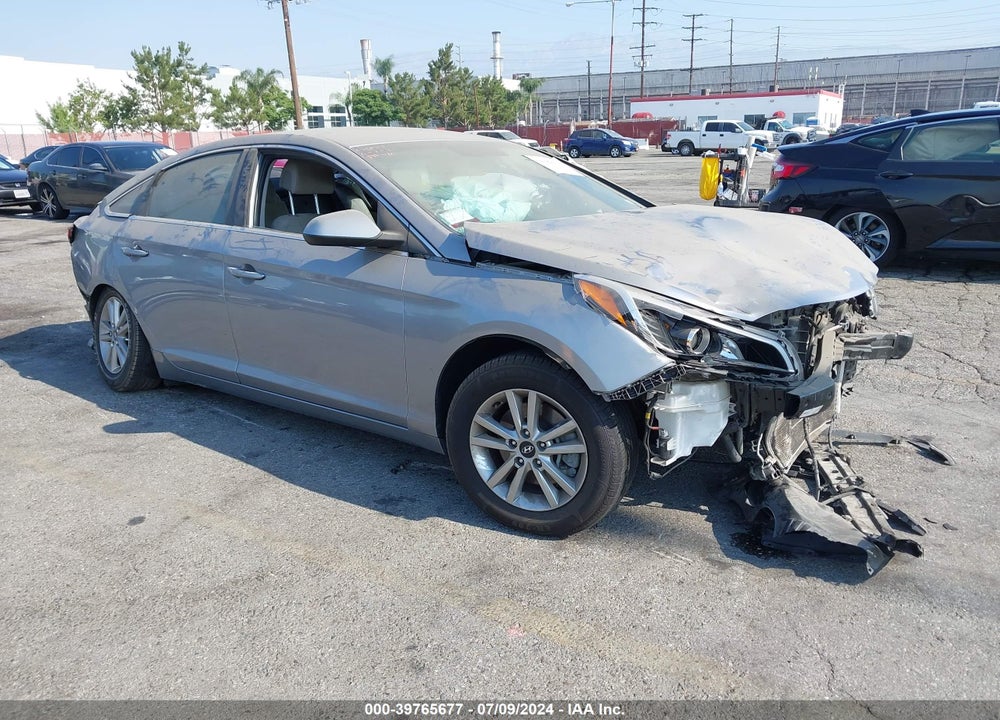 2017 HYUNDAI SONATA SE VIN: 5NPE24AF3HH579039